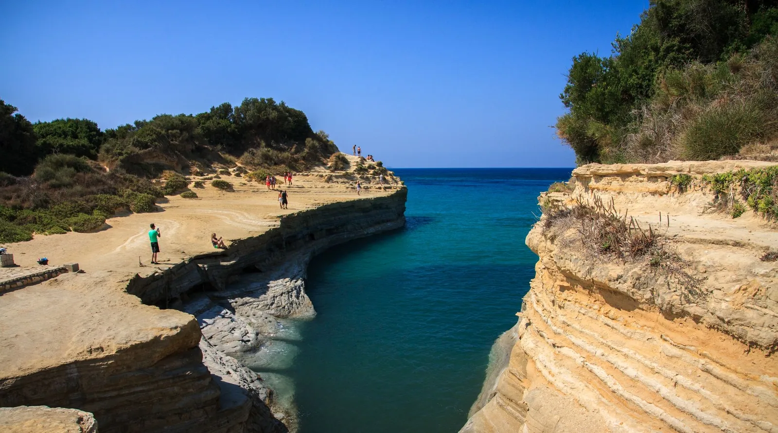 Les falaises de grès doré du Canal d'Amour à Sidari, au nord de Corfou