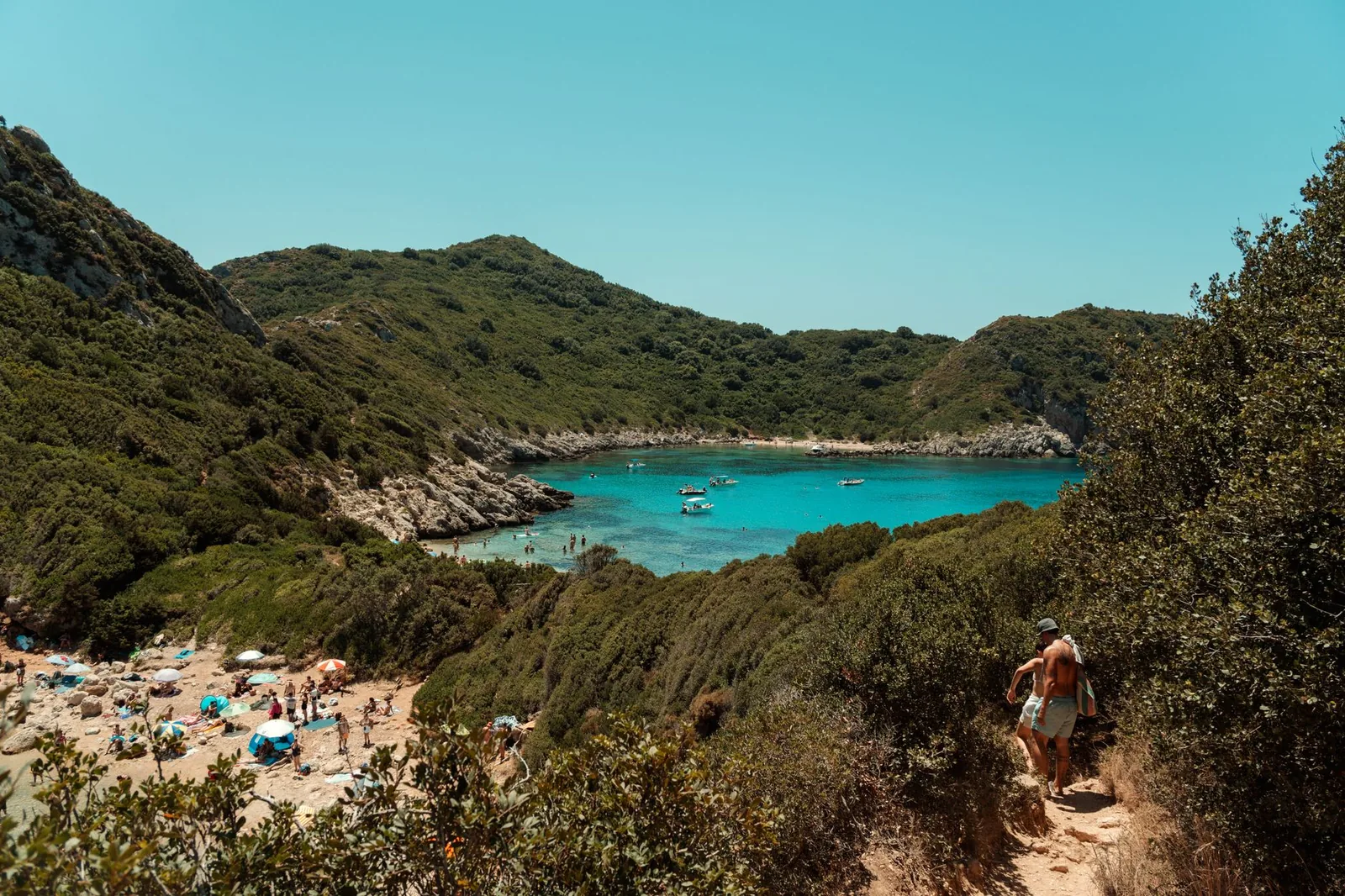 La double plage de Porto Timoni et ses eaux turquoise, près d'Afionas à Corfou